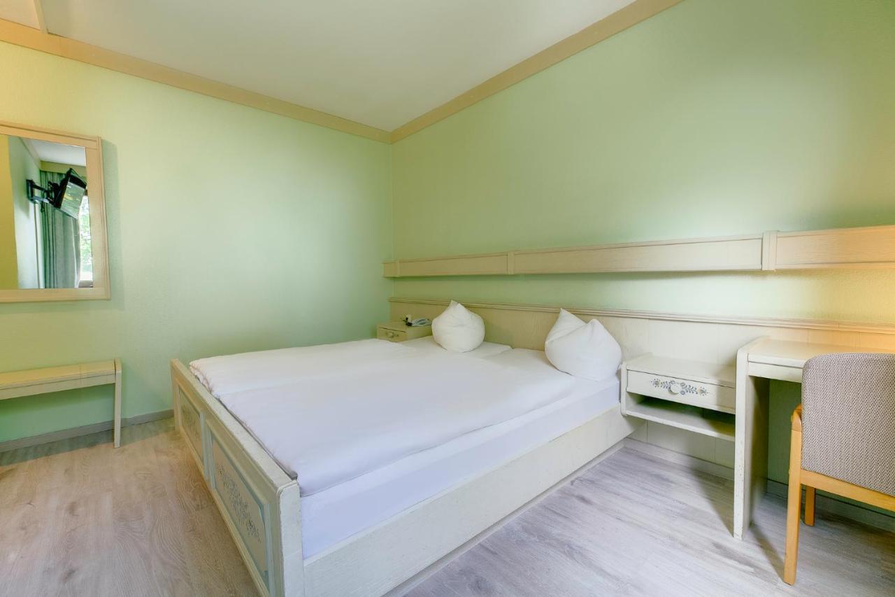 Hotel Hannover Airport By Premiere Classe Langenhagen  Екстер'єр фото