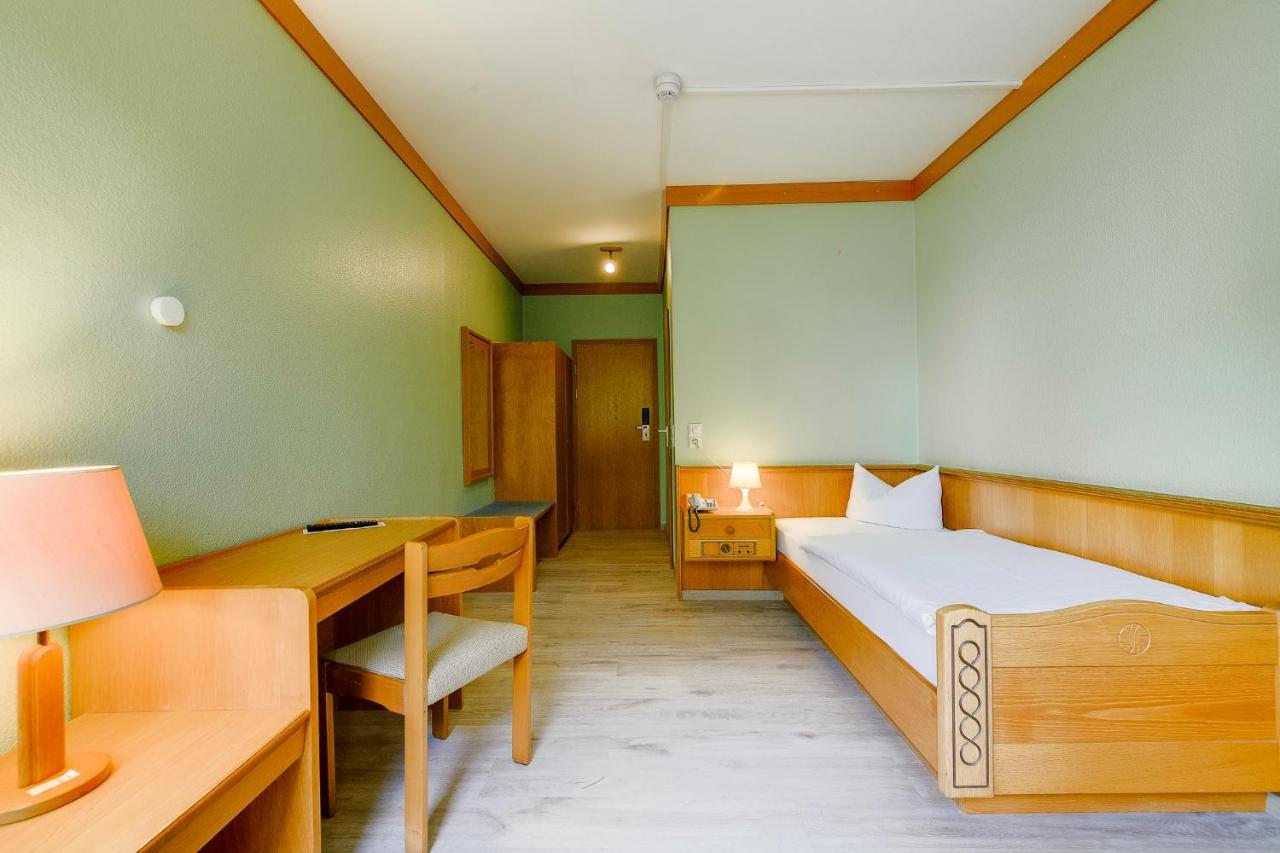 Hotel Hannover Airport By Premiere Classe Langenhagen  Екстер'єр фото